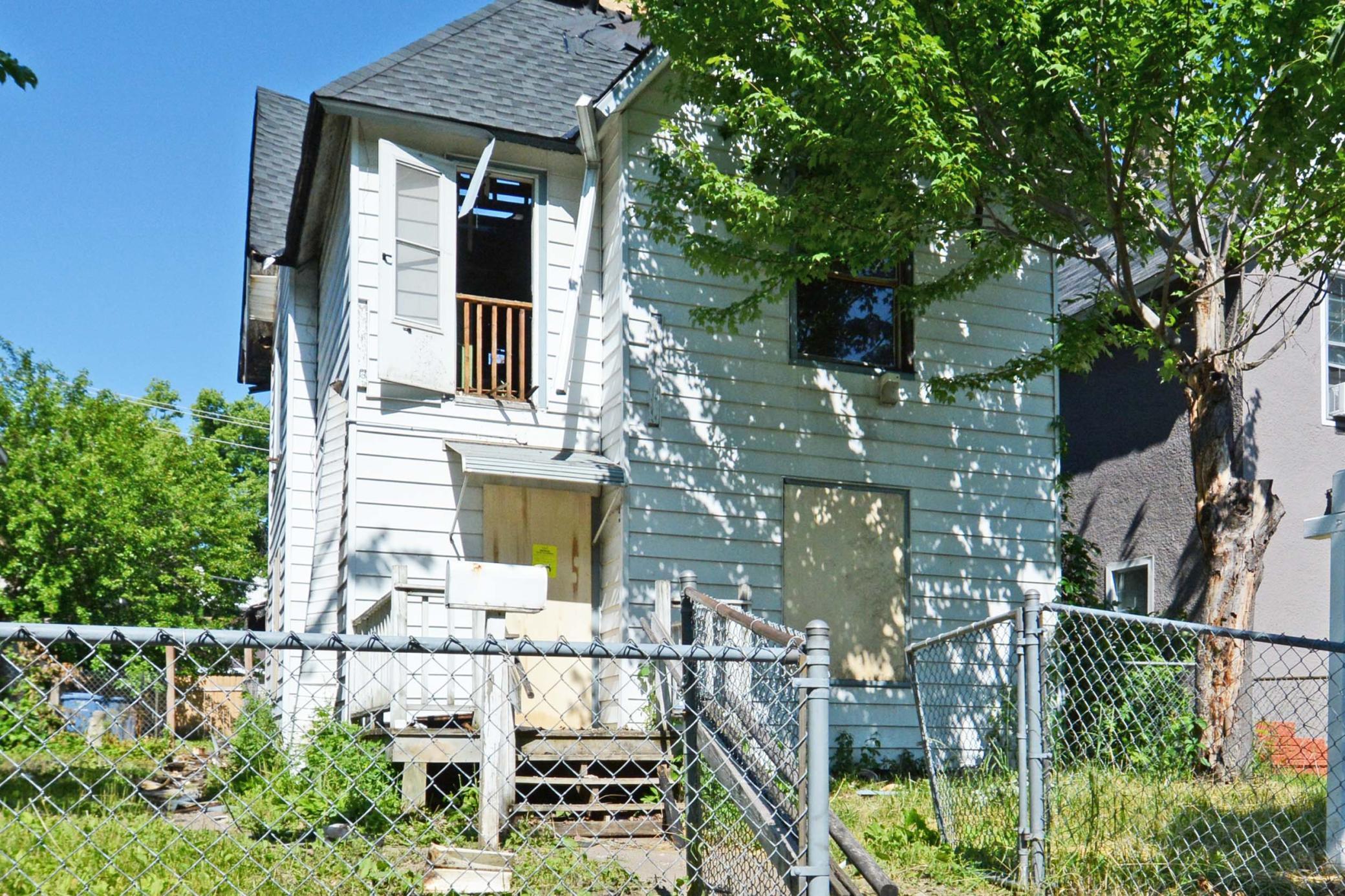 View of Residential Income at 2416 10th Avenue, Minneapolis MN 55404, Minneapolis - Mike Wilen | Minnesota Team Real Estate