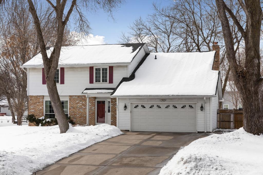 View of Residential at 10211 Nathan Lane, Maple Grove MN 55369, Maple Grove - Mike Wilen | Minnesota Team Real Estate