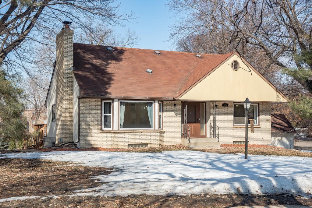 View of Residential at 239 Wheelock Parkway, Saint Paul MN 55117, Saint Paul - Mike Wilen | Minnesota Team Real Estate