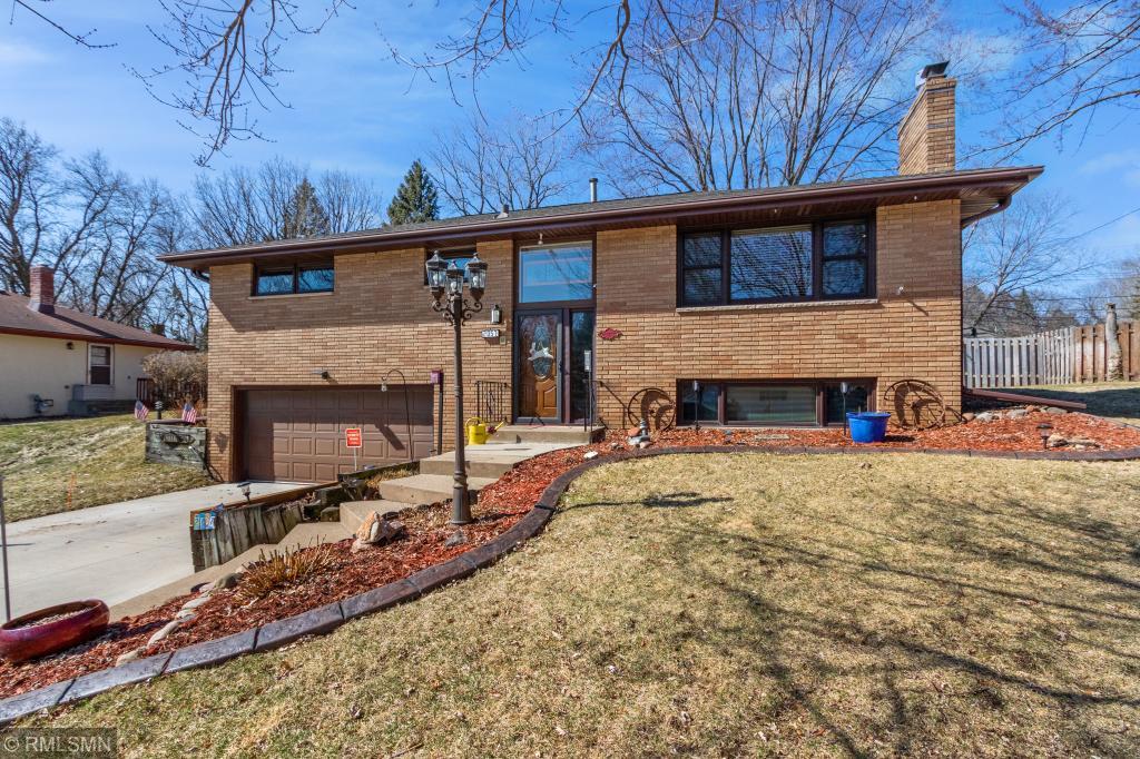 View of Residential at 2057 Woodbridge Street, Roseville MN 55113, Roseville - Mike Wilen | Minnesota Team Real Estate