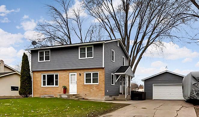 View of Residential at 6906 35th Street, Oakdale MN 55128, Oakdale - Mike Wilen | Minnesota Team Real Estate