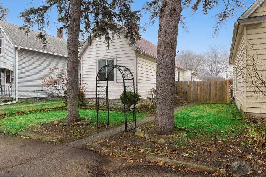 View of Residential at 1222 Woodbridge Street, Saint Paul MN 55117, Saint Paul - Mike Wilen | Minnesota Team Real Estate