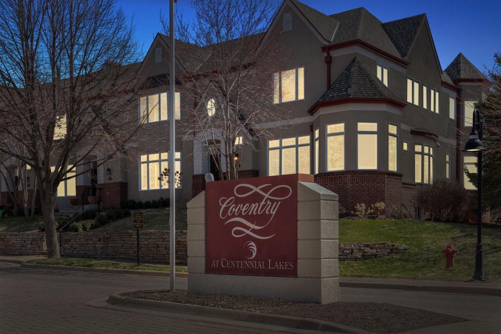 View of Residential at 313 Coventry Lane, Edina MN 55435, Edina - Mike Wilen | Minnesota Team Real Estate