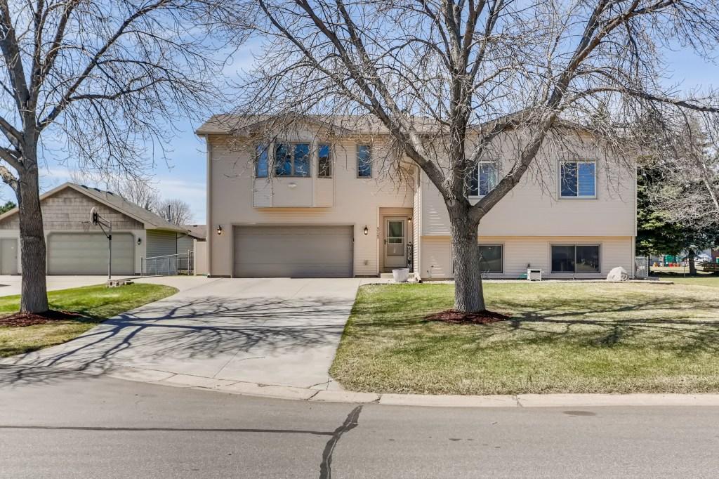 View of Residential at 9725 Russell Circle, Brooklyn Park MN 55444, Brooklyn Park - Mike Wilen | Minnesota Team Real Estate