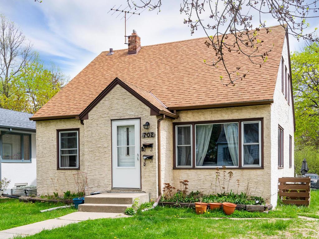 View of Residential Income at 702 16th Avenue, South Saint Paul MN 55075, South Saint Paul - Mike Wilen | Minnesota Team Real Estate
