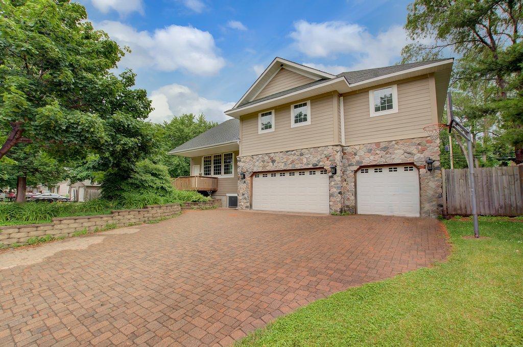 View of Residential at 9221 Oakland Avenue, Bloomington MN 55420, Bloomington - Mike Wilen | Minnesota Team Real Estate