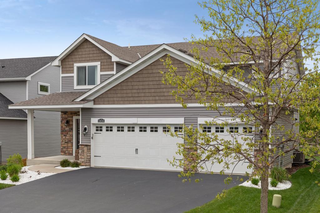 View of Residential at 11434 Wagon Wheel Curve, Woodbury MN 55129, Woodbury - Mike Wilen | Minnesota Team Real Estate