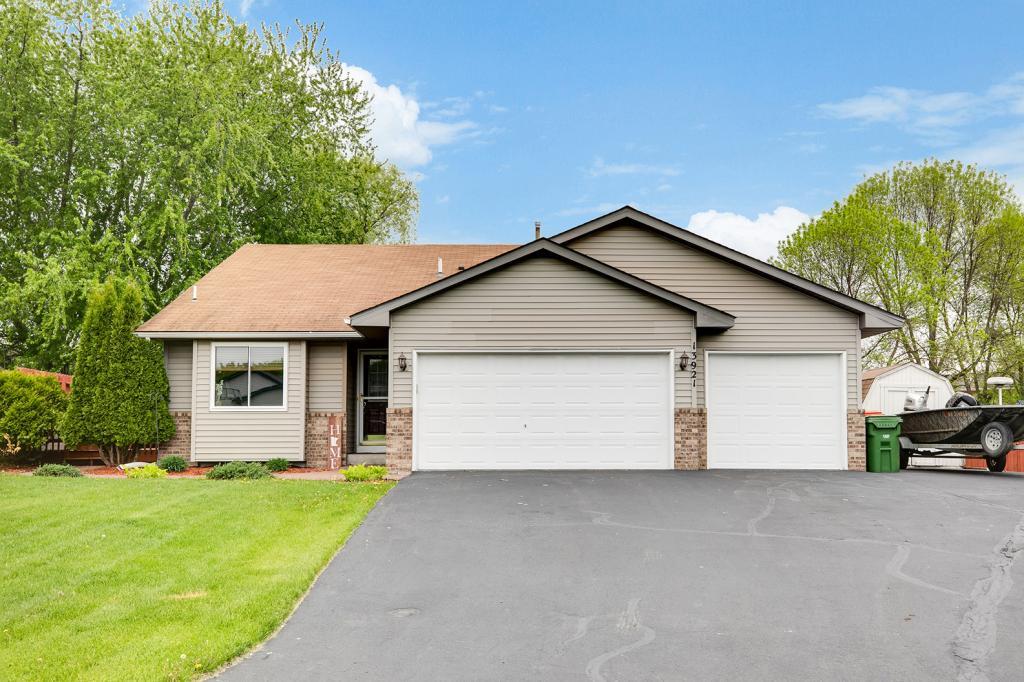 View of Residential at 13921 Fountain Avenue, Hugo MN 55038, Hugo - Mike Wilen | Minnesota Team Real Estate