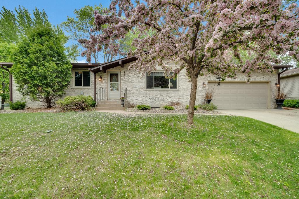 View of Residential at 2423 Beam Avenue, Maplewood MN 55109, Maplewood - Mike Wilen | Minnesota Team Real Estate