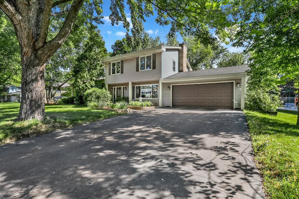 View of Residential at 2133 Cameron Drive, Woodbury MN 55125, Woodbury - Mike Wilen | Minnesota Team Real Estate