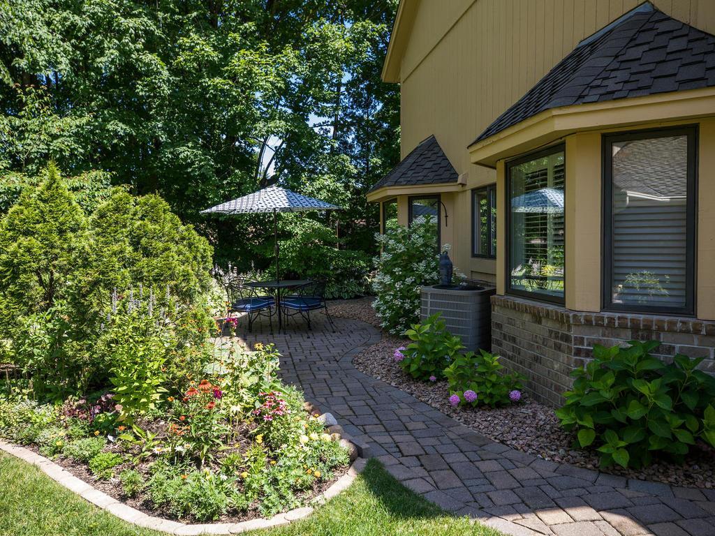 View of Residential at 513 Holly Circle, Wayzata MN 55391, Wayzata - Mike Wilen | Minnesota Team Real Estate