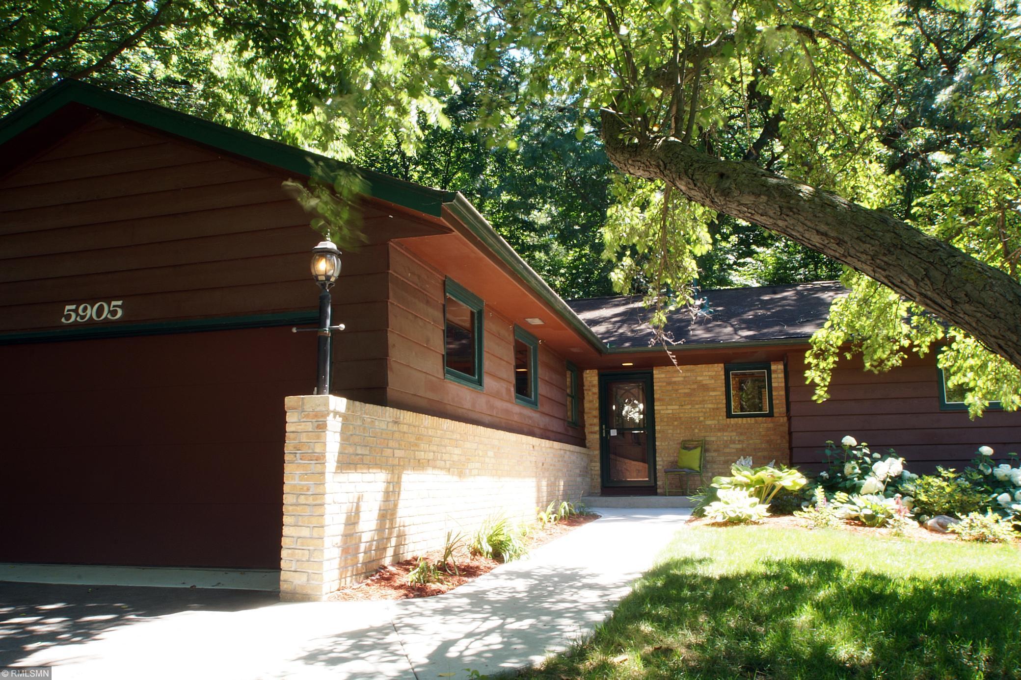 View of Residential at 5905 Maplewood Lane, Minnetonka MN 55345, Minnetonka - Mike Wilen | Minnesota Team Real Estate