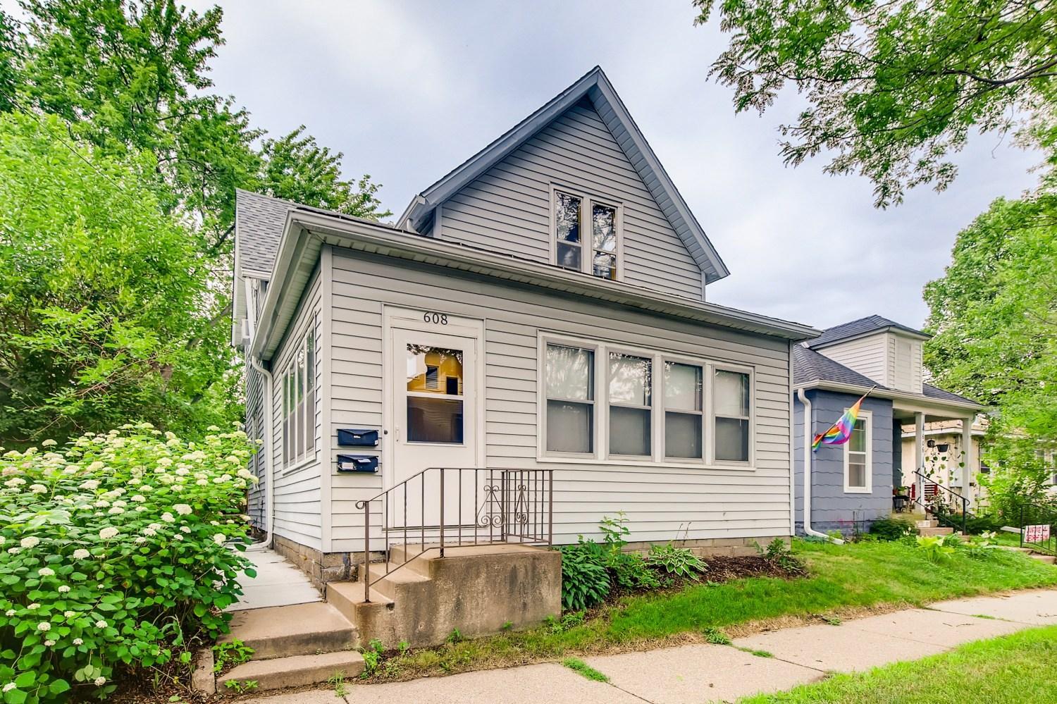 View of Residential Income at 608 19th Avenue, Minneapolis MN 55418, Minneapolis - Mike Wilen | Minnesota Team Real Estate