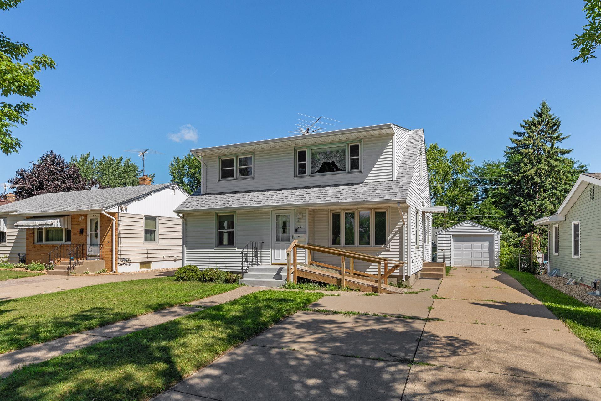 View of Residential Income at 2181 Conway Street, Saint Paul MN 55119, Saint Paul - Mike Wilen | Minnesota Team Real Estate
