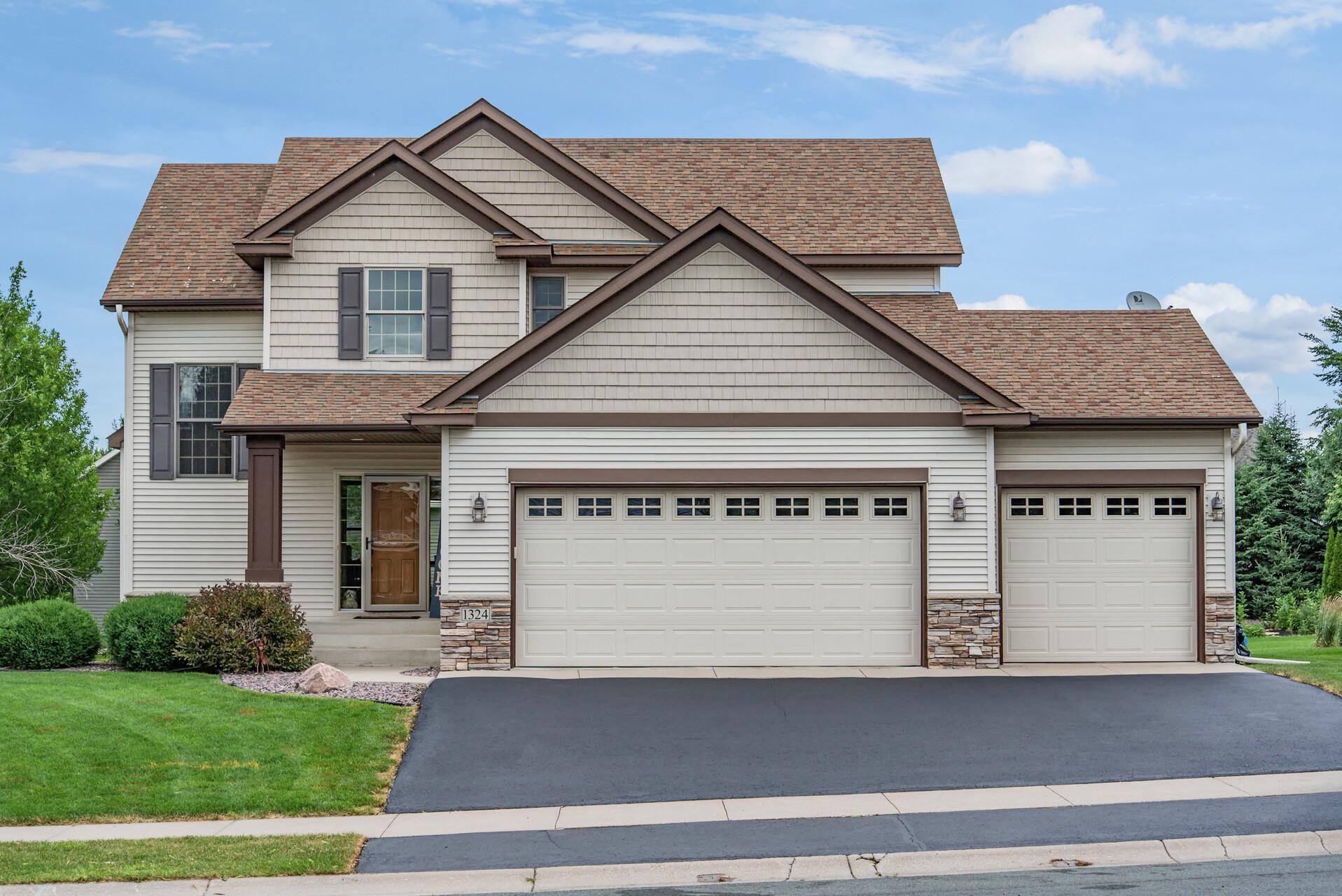 View of Residential at 1324 Oakpointe Drive, Waconia MN 55387, Waconia - Mike Wilen | Minnesota Team Real Estate