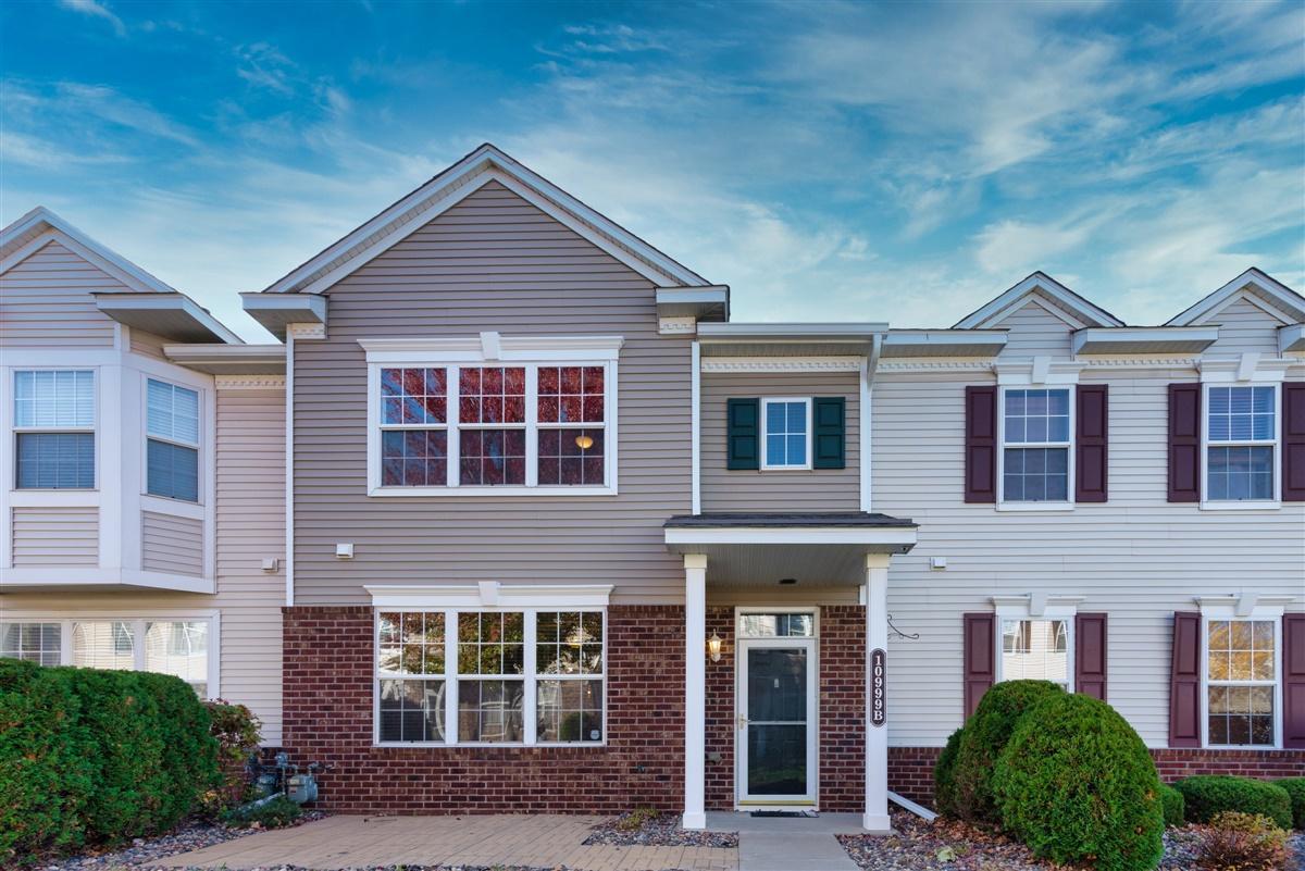 View of Residential at 10999 Oak Grove Circle #B, Woodbury MN 55129, Woodbury - Mike Wilen | Minnesota Team Real Estate