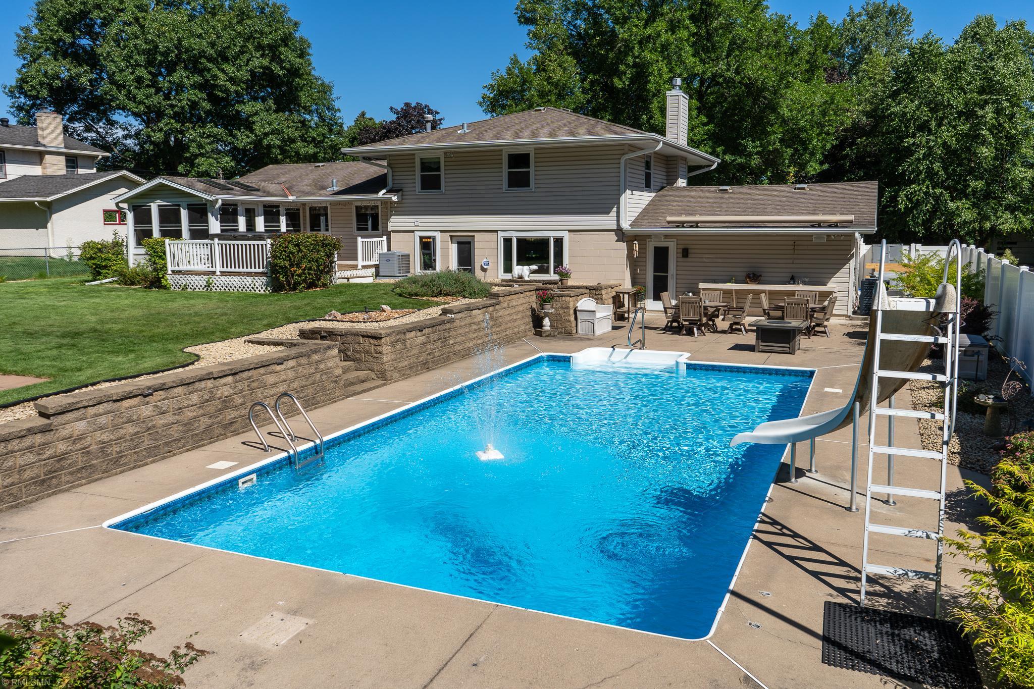 View of Residential at 2562 Elm Drive, White Bear Lake MN 55110, White Bear Lake - Mike Wilen | Minnesota Team Real Estate