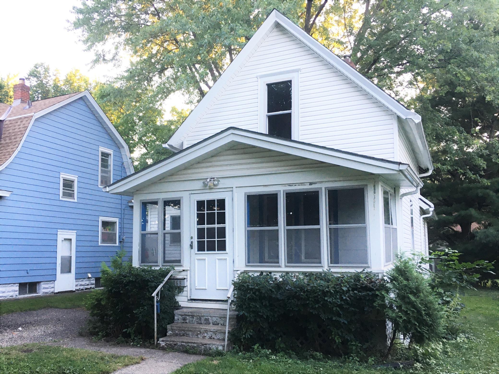 View of Residential at 1069 Avon Street, Saint Paul MN 55103, Saint Paul - Mike Wilen | Minnesota Team Real Estate