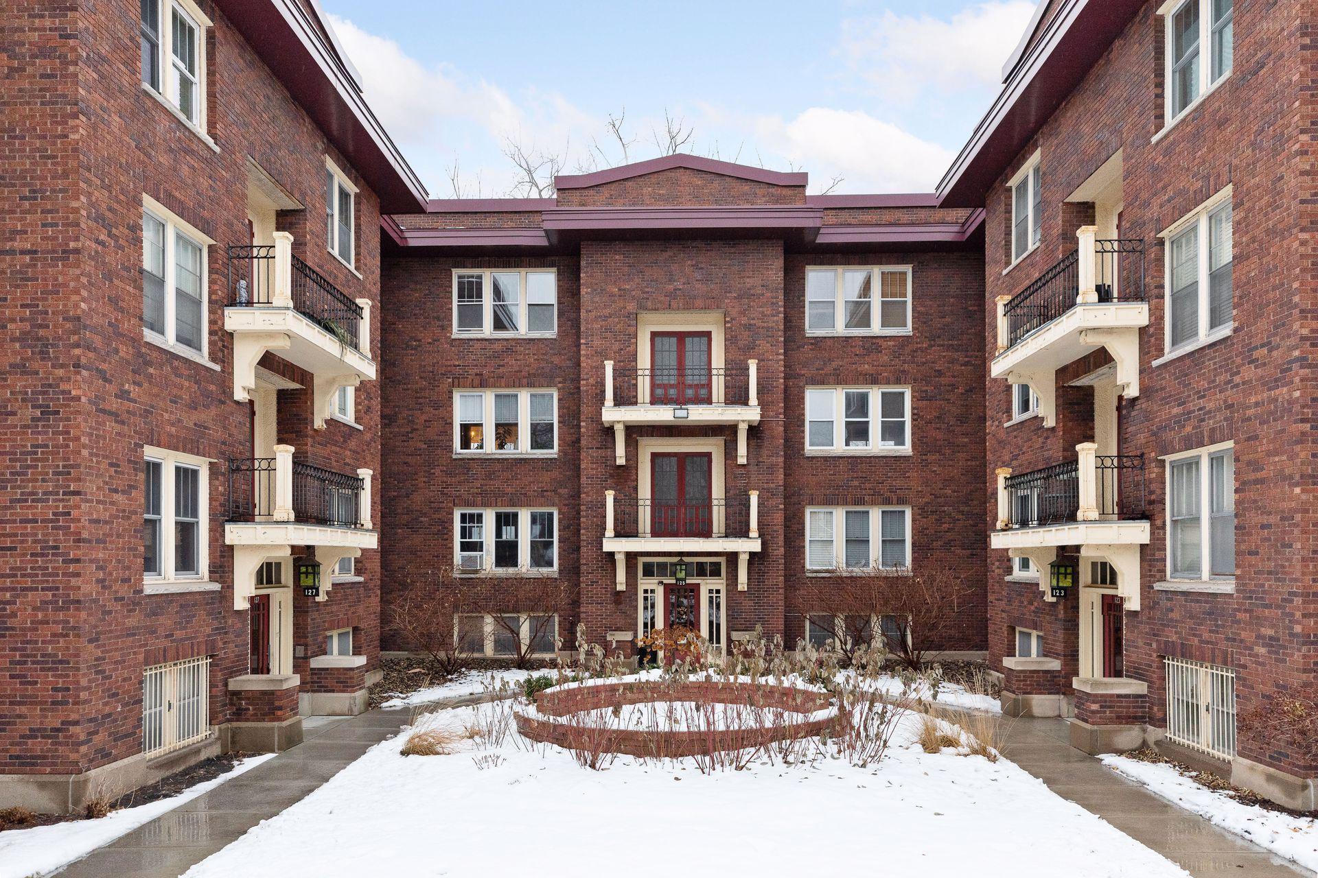 View of Residential at 125 Lexington Parkway #4, Saint Paul MN 55105, Saint Paul - Mike Wilen | Minnesota Team Real Estate