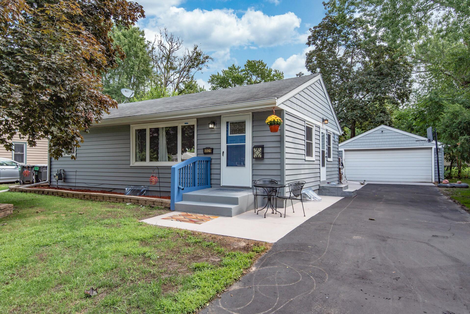 View of Residential at 6829 11th Avenue, Richfield MN 55423, Richfield - Mike Wilen | Minnesota Team Real Estate