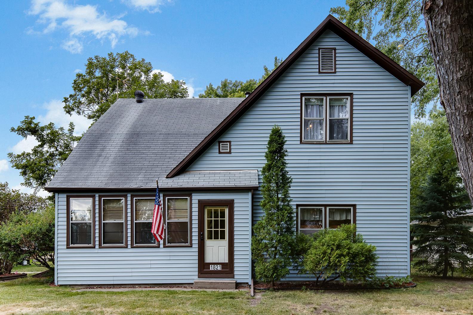View of Residential at 1821 Manton Street, North Saint Paul MN 55109, North Saint Paul - Mike Wilen | Minnesota Team Real Estate