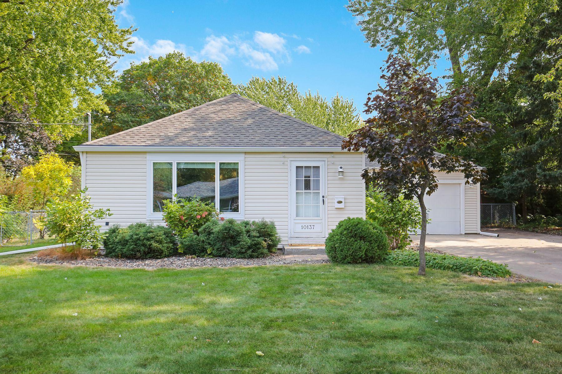 View of Residential at 10137 Portland Avenue, Bloomington MN 55420, Bloomington - Mike Wilen | Minnesota Team Real Estate