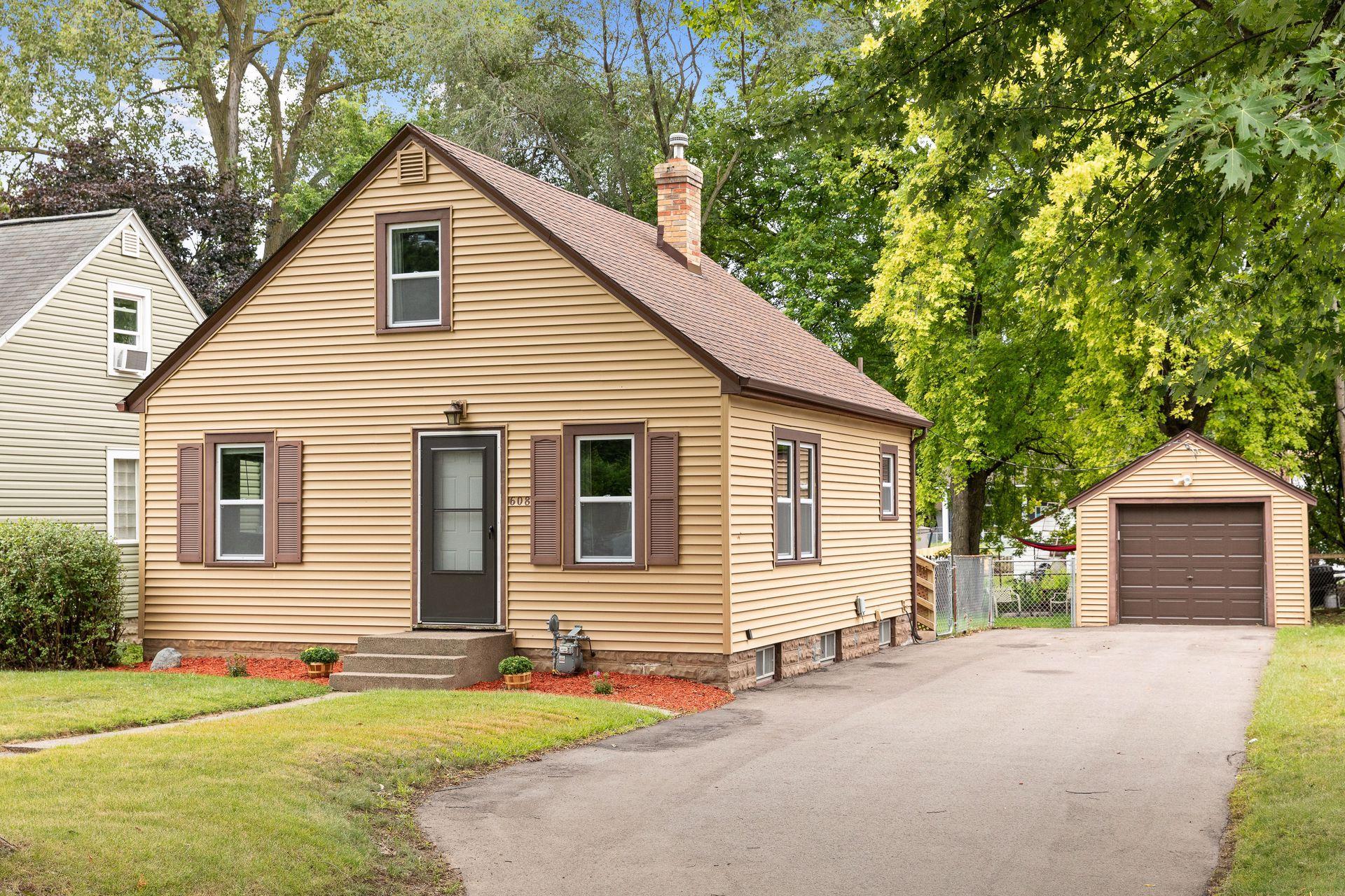 View of Residential at 608 Price Avenue, Maplewood MN 55117, Maplewood - Mike Wilen | Minnesota Team Real Estate
