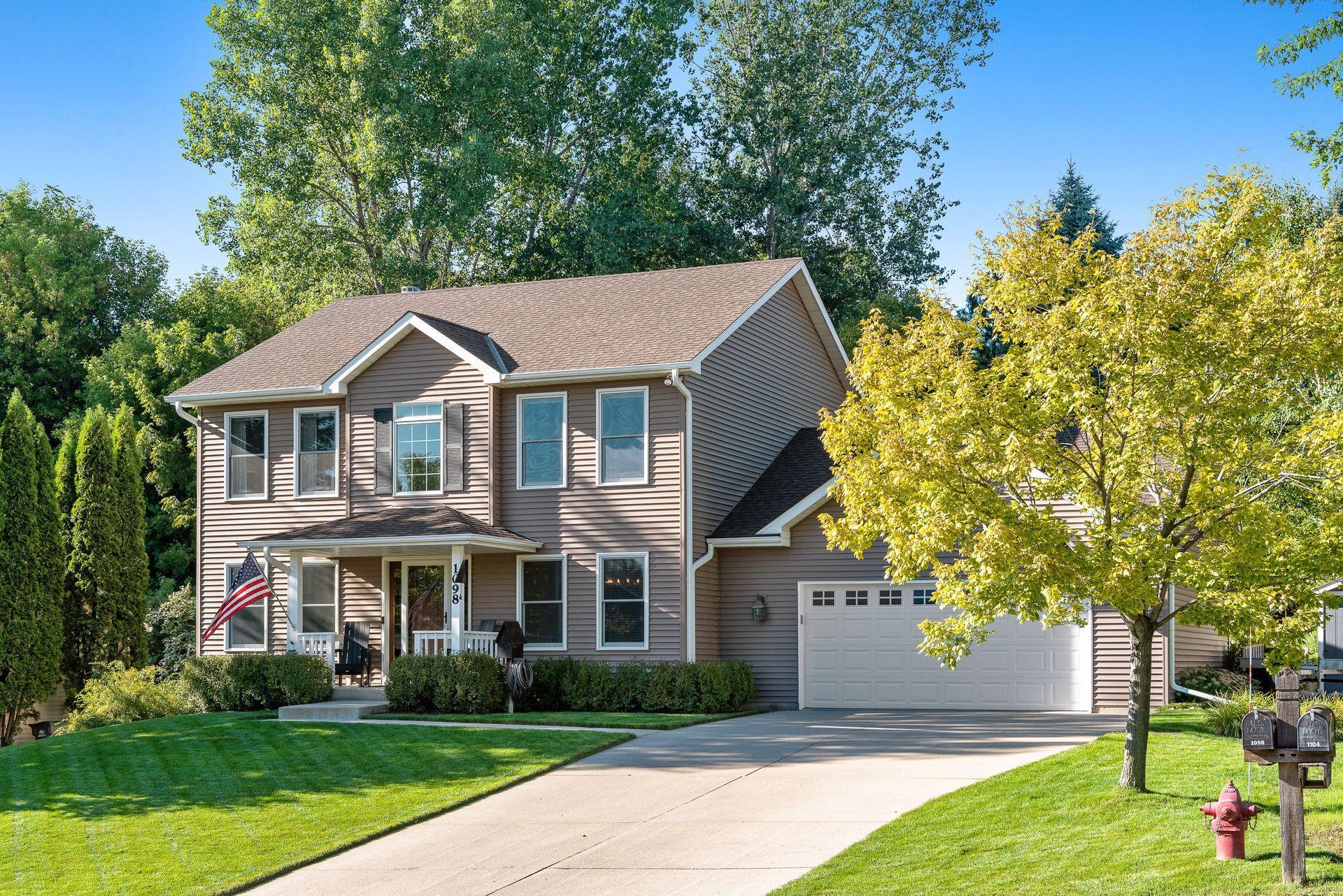 View of Residential at 1098 Falls Curve, Chaska MN 55318, Chaska - Mike Wilen | Minnesota Team Real Estate