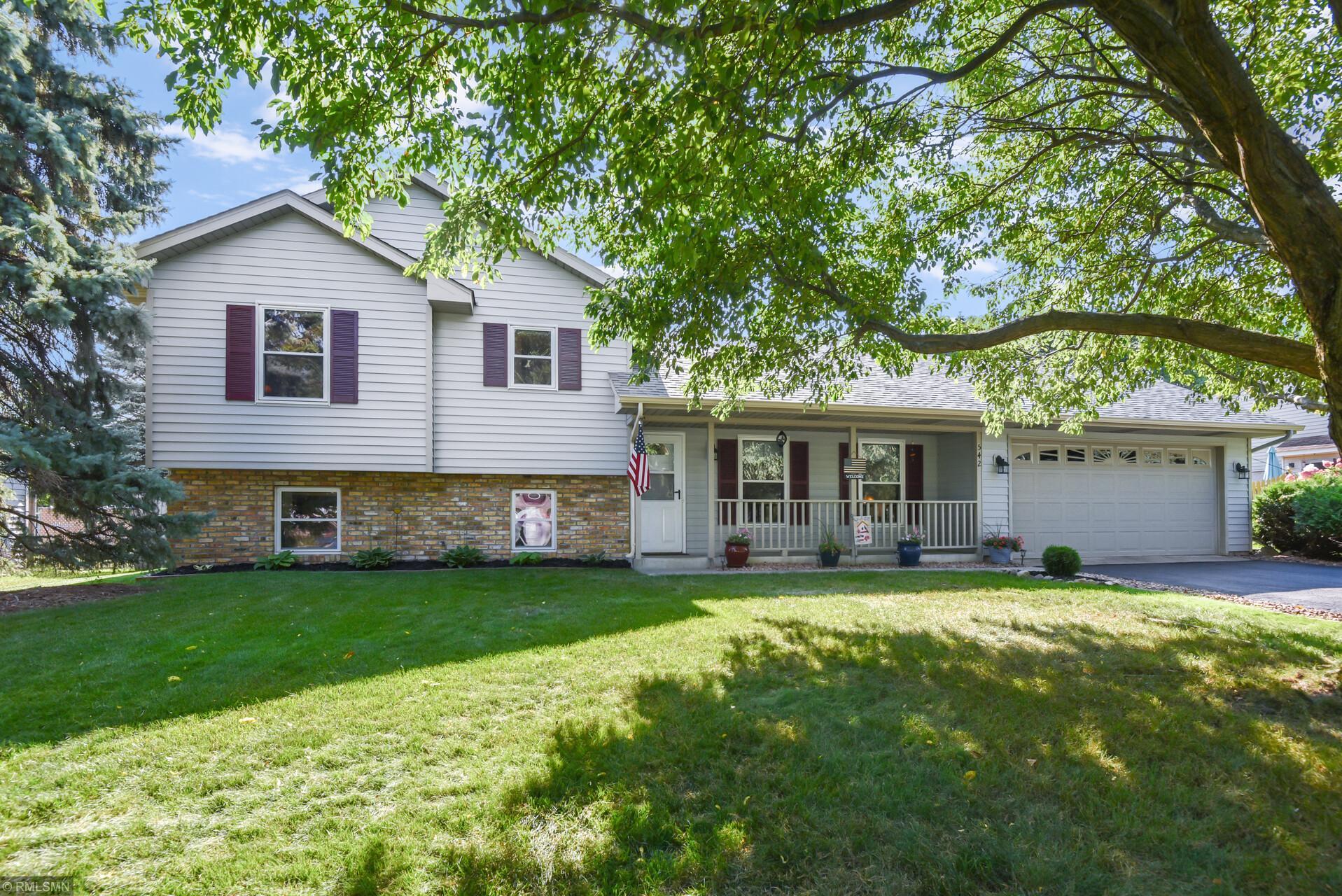 View of Residential at 542 Homewood Avenue, Mahtomedi MN 55115, Mahtomedi - Mike Wilen | Minnesota Team Real Estate