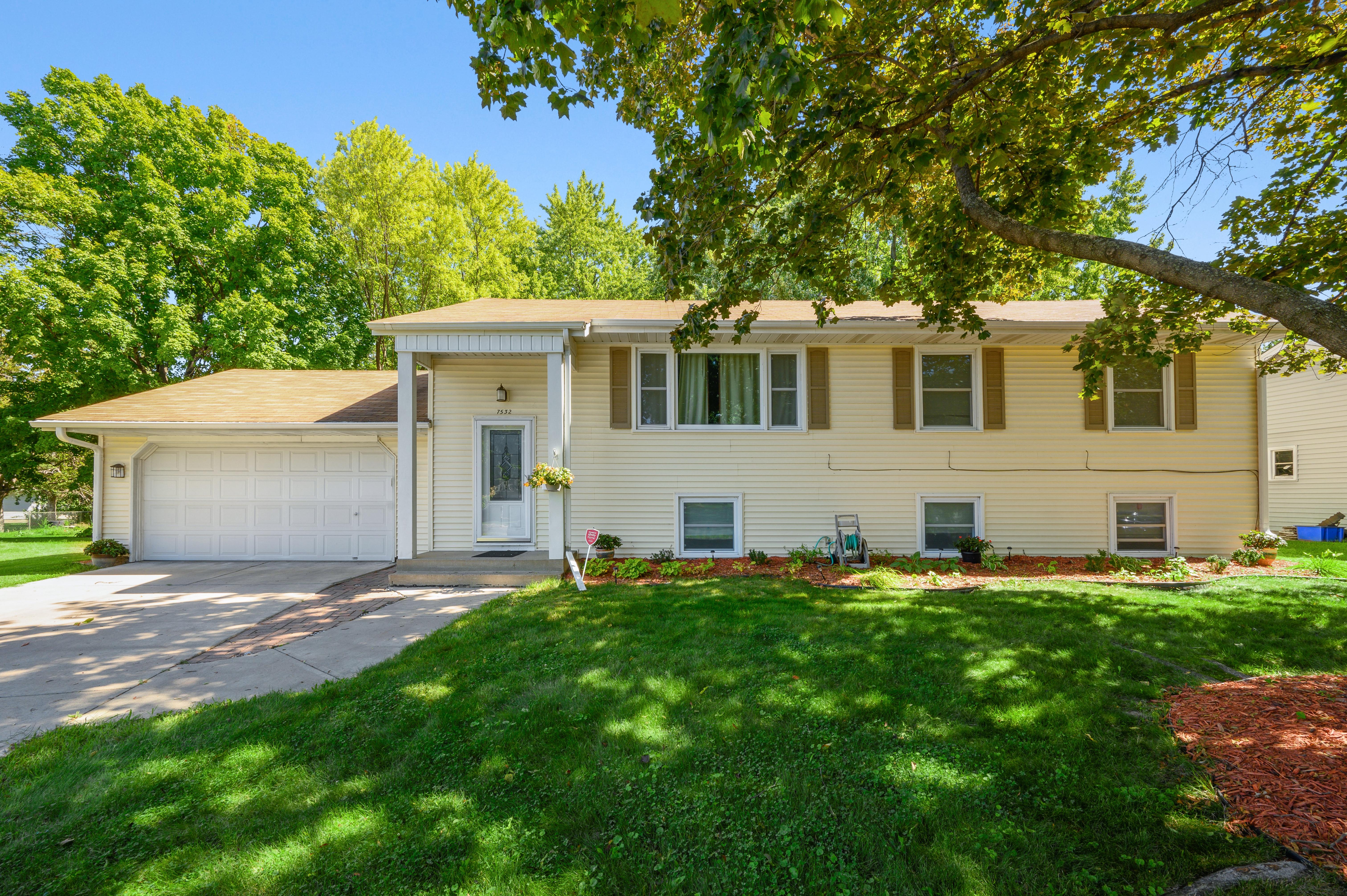 View of Residential at 7532 Imperial Drive, Brooklyn Park MN 55443, Brooklyn Park - Mike Wilen | Minnesota Team Real Estate