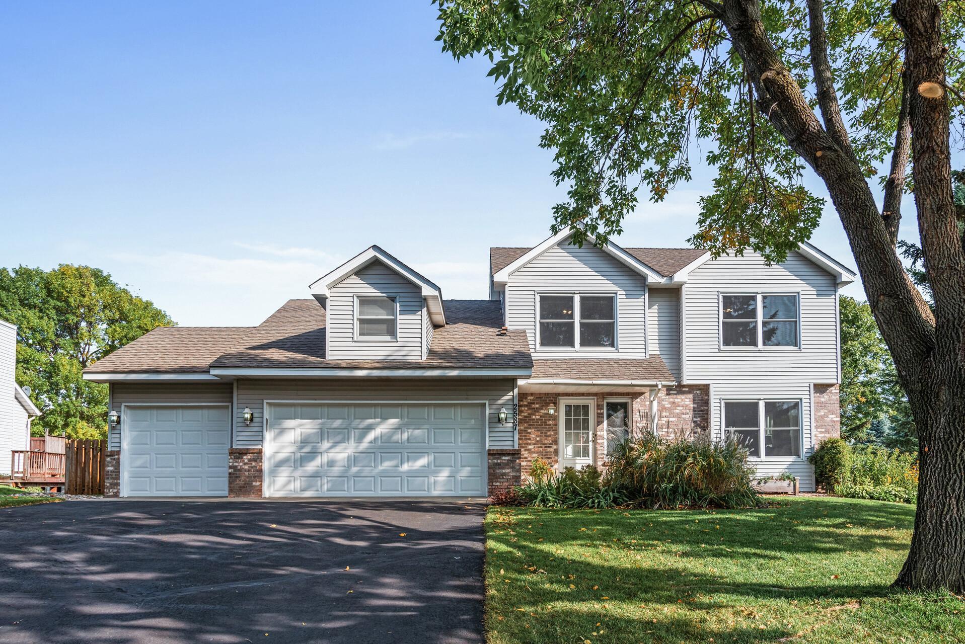 View of Residential at 2587 Brittany Lane, Woodbury MN 55125, Woodbury - Mike Wilen | Minnesota Team Real Estate