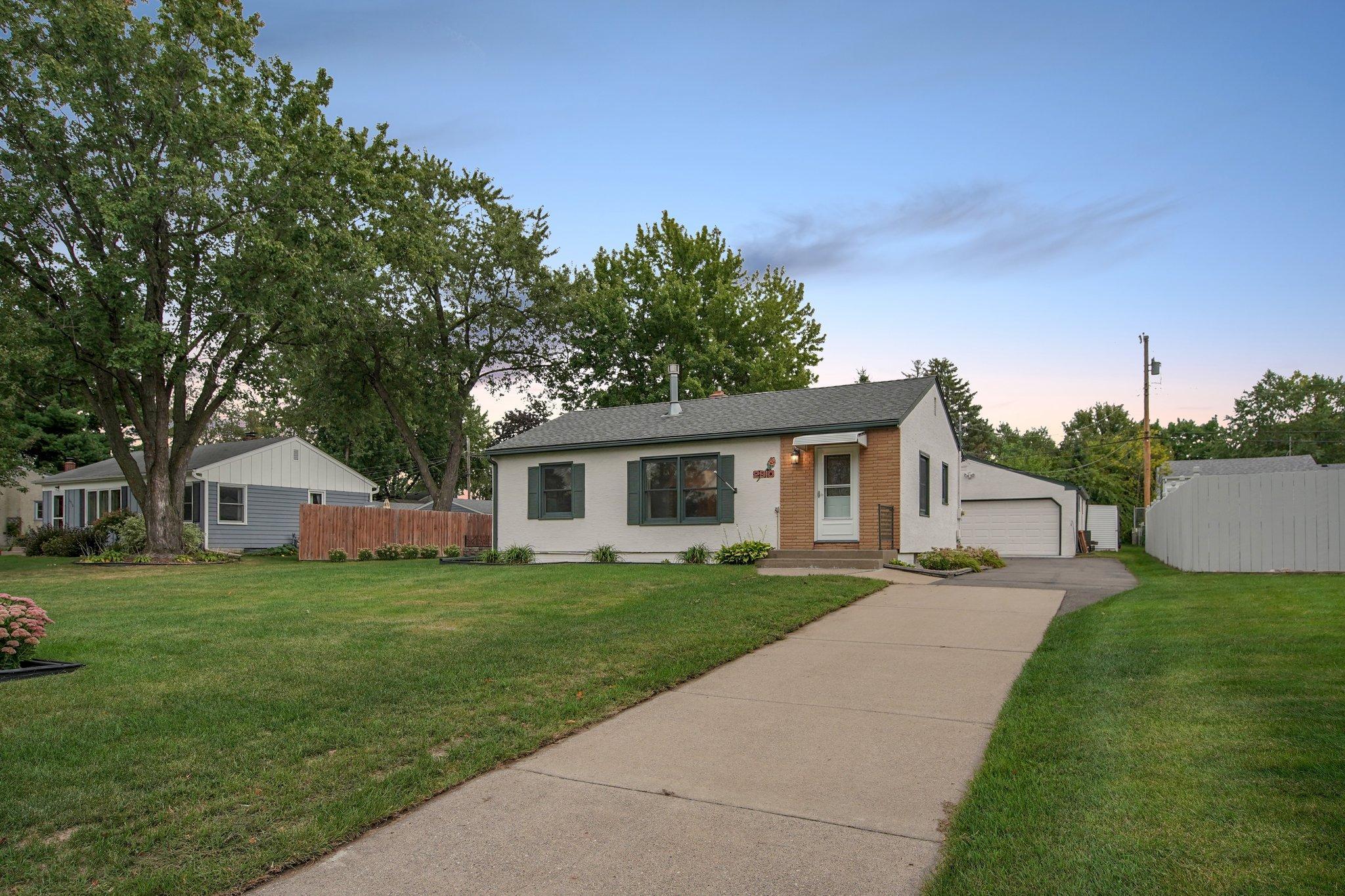 View of Residential at 2910 Asbury Street, Roseville MN 55113, Roseville - Mike Wilen | Minnesota Team Real Estate