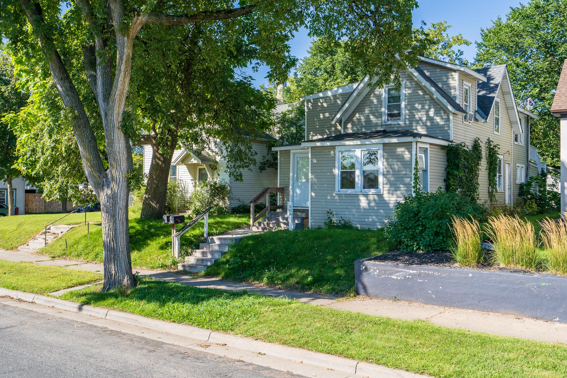 View of Residential Income at 606 Buchanan Street, Minneapolis MN 55413, Minneapolis - Mike Wilen | Minnesota Team Real Estate