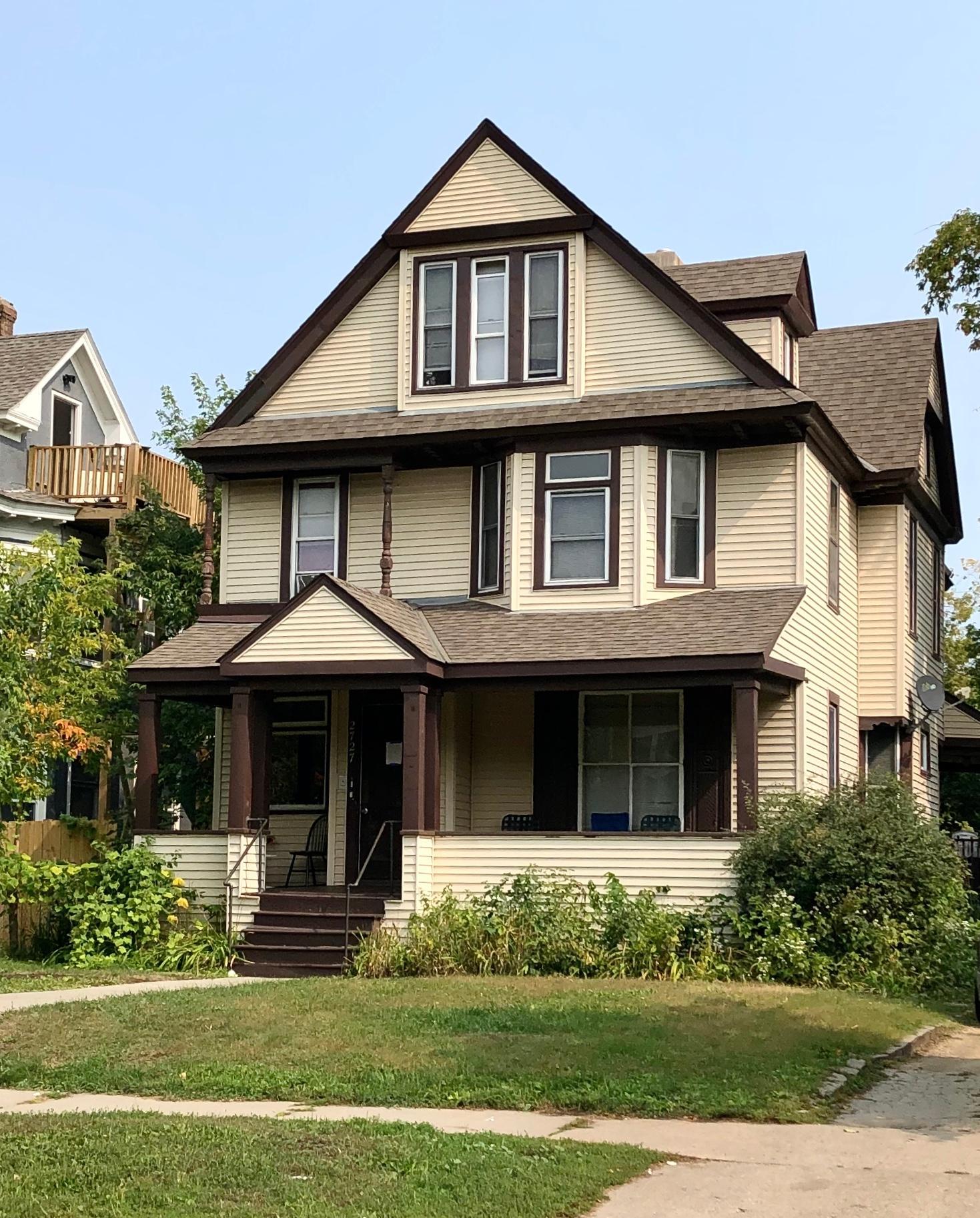 View of Residential Income at 2727 Pillsbury Avenue, Minneapolis MN 55408, Minneapolis - Mike Wilen | Minnesota Team Real Estate