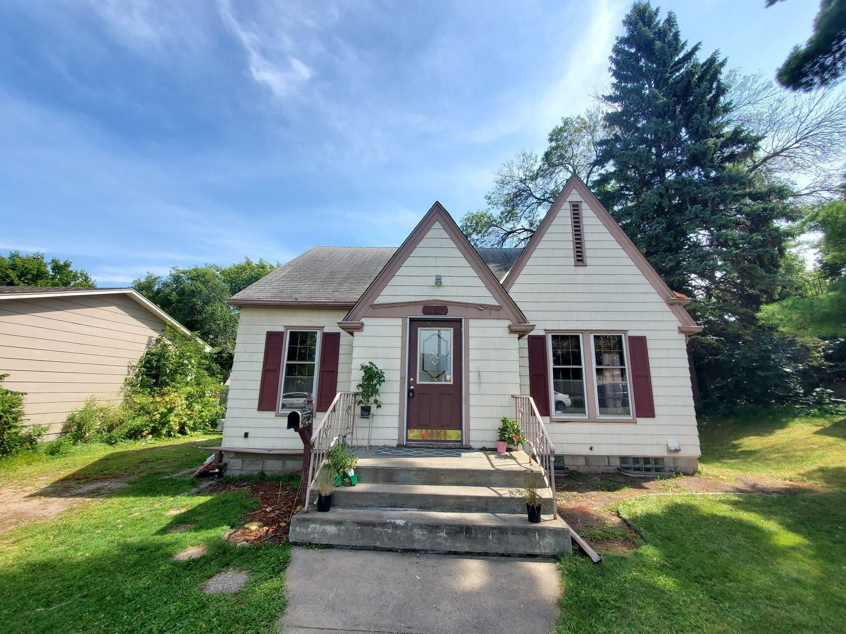 View of Residential at 1482 Albemarle Street, Saint Paul MN 55117, Saint Paul - Mike Wilen | Minnesota Team Real Estate