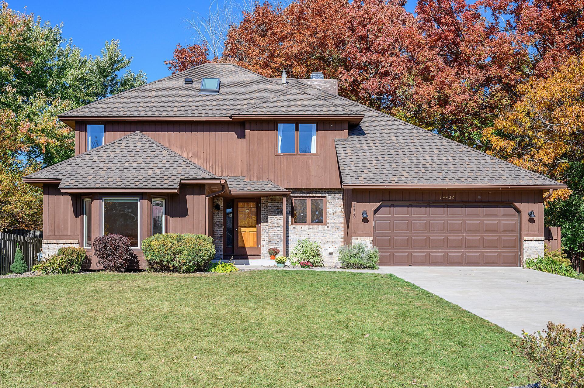 View of Residential at 14420 43rd Avenue, Plymouth MN 55446, Plymouth - Mike Wilen | Minnesota Team Real Estate