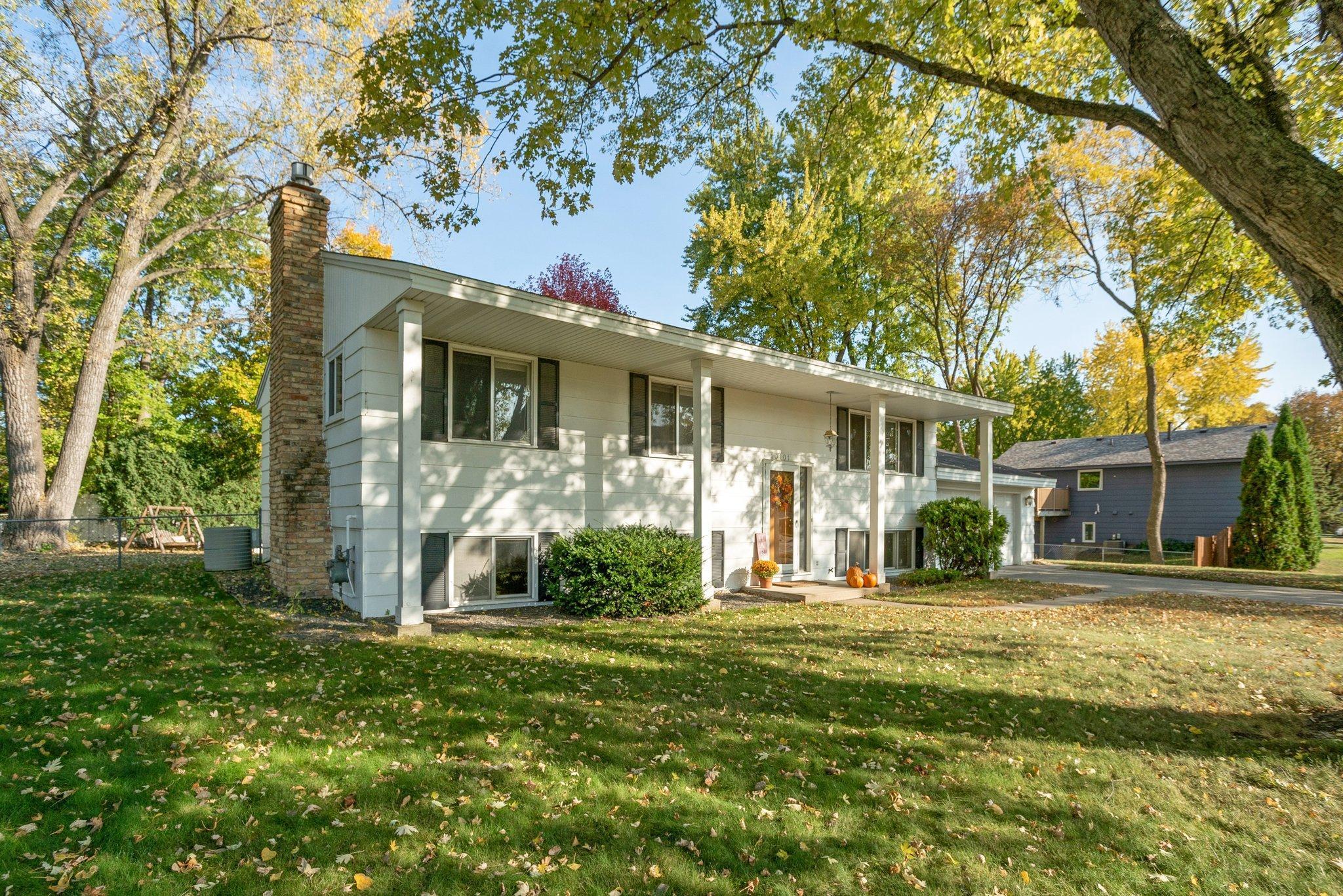 View of Residential at 10101 Xerxes Avenue, Bloomington MN 55431, Bloomington - Mike Wilen | Minnesota Team Real Estate