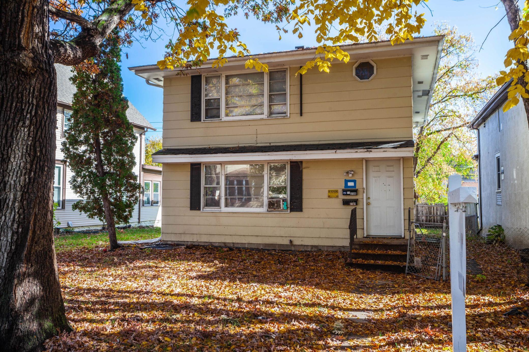 View of Residential Income at 3104 Queen Avenue, Minneapolis MN 55411, Minneapolis - Mike Wilen | Minnesota Team Real Estate