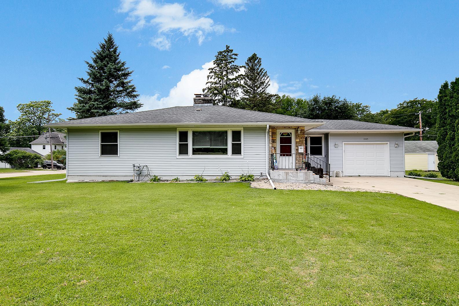 View of Residential at 1045 Laurel Avenue, Saint Paul Park MN 55071, Saint Paul Park - Mike Wilen | Minnesota Team Real Estate