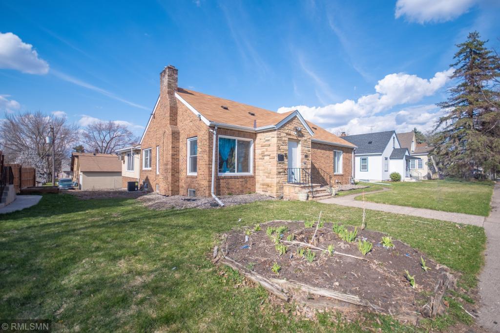 View of Residential at 887 Orange Avenue, Saint Paul MN 55106, Saint Paul - Mike Wilen | Minnesota Team Real Estate