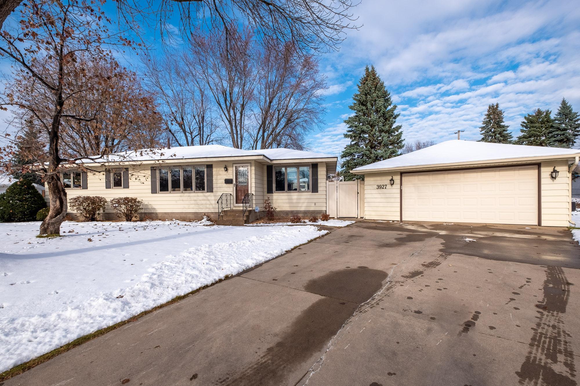 View of Residential at 3927 71st Court, Inver Grove Heights MN 55076, Inver Grove Heights - Mike Wilen | Minnesota Team Real Estate