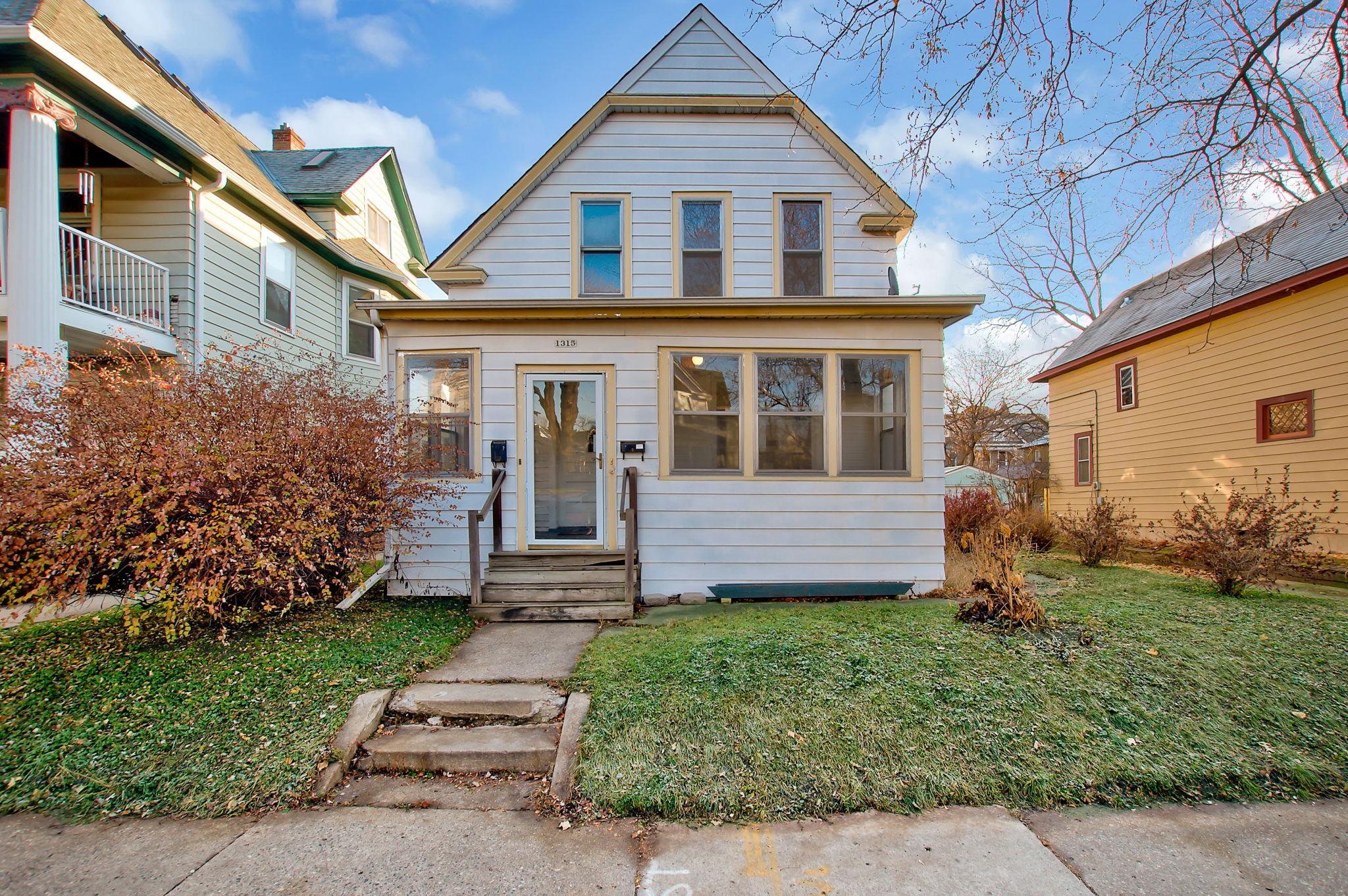 View of Residential Income at 1315 Jefferson Street, Minneapolis MN 55413, Minneapolis - Mike Wilen | Minnesota Team Real Estate
