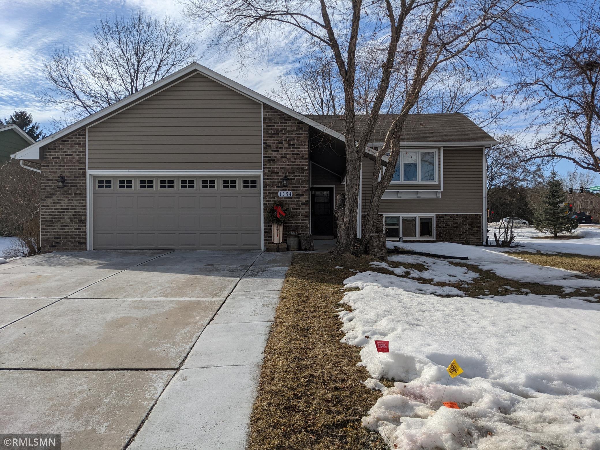 View of Residential at 1354 Surrey Lane, Woodbury MN 55125, Woodbury - Mike Wilen | Minnesota Team Real Estate