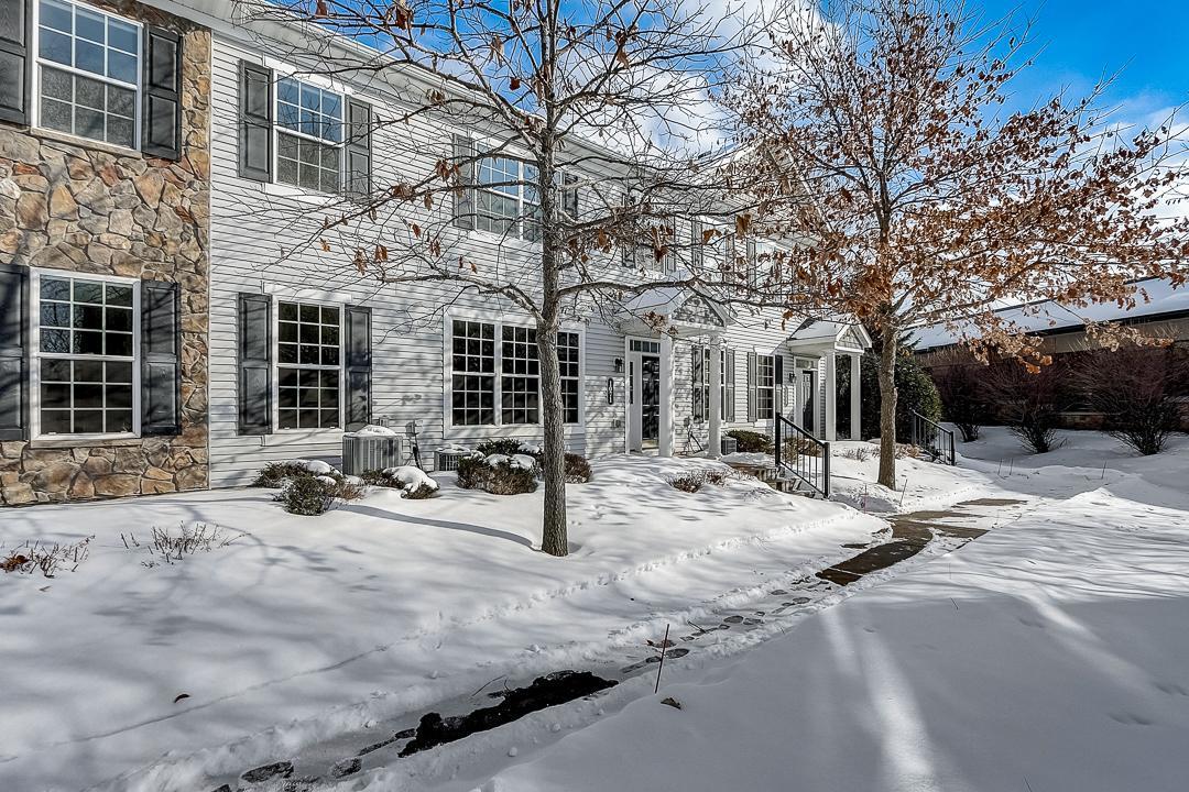 View of Residential at 1071 Hemingway Avenue, Oakdale MN 55128, Oakdale - Mike Wilen | Minnesota Team Real Estate