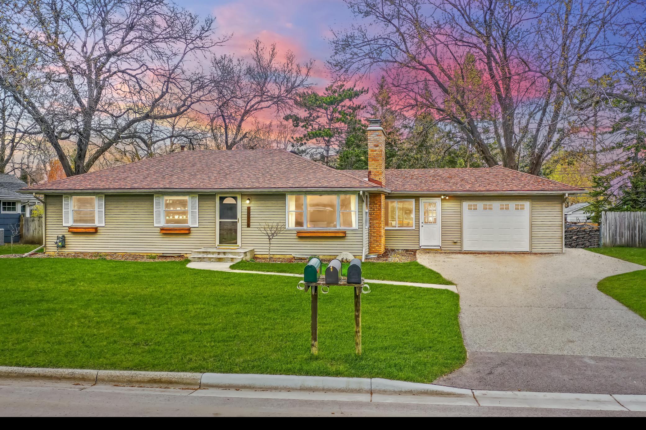 View of Residential at 10312 York Lane, Bloomington MN 55431, Bloomington - Mike Wilen | Minnesota Team Real Estate