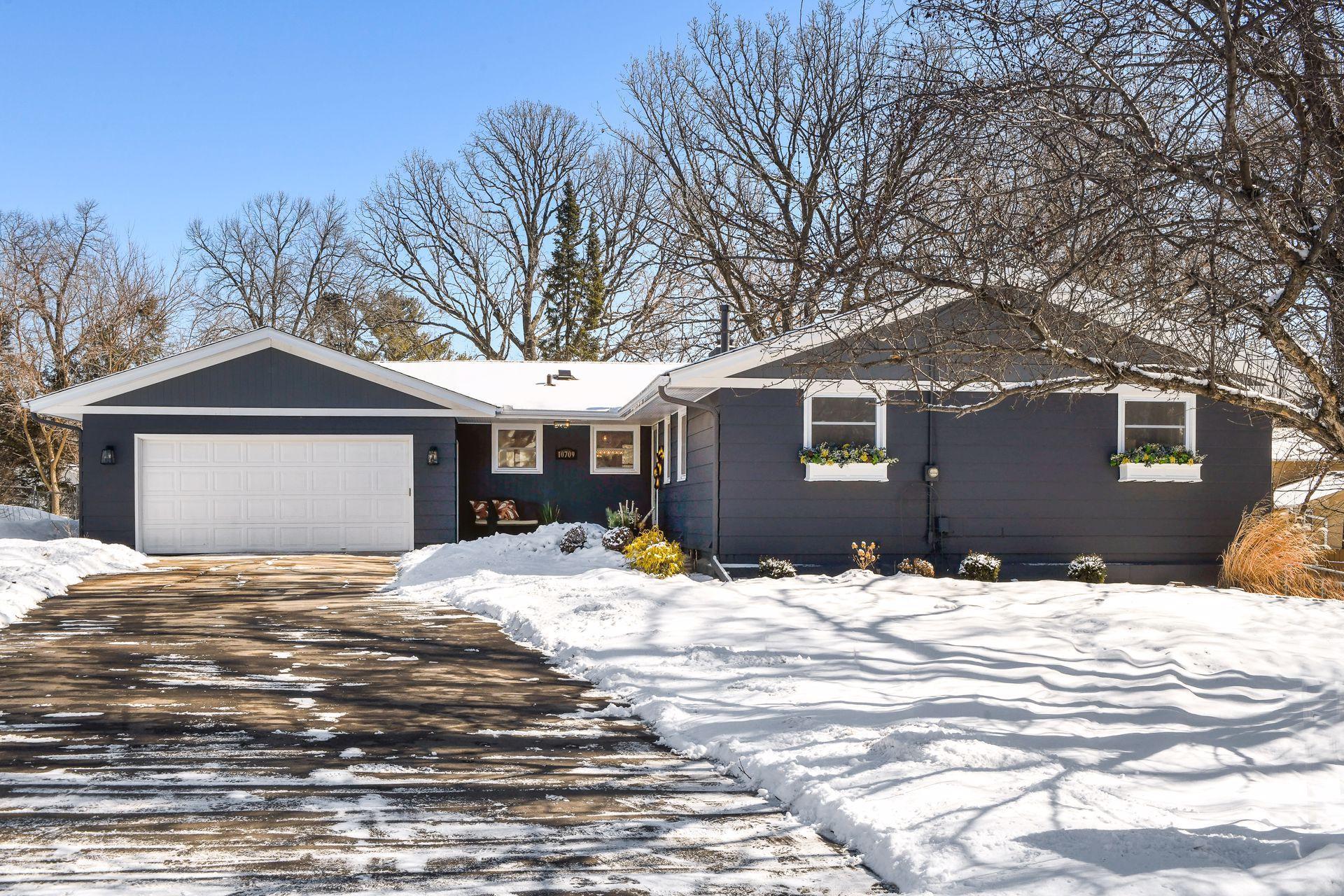 View of Residential at 10709 Nesbitt Avenue, Bloomington MN 55437, Bloomington - Mike Wilen | Minnesota Team Real Estate