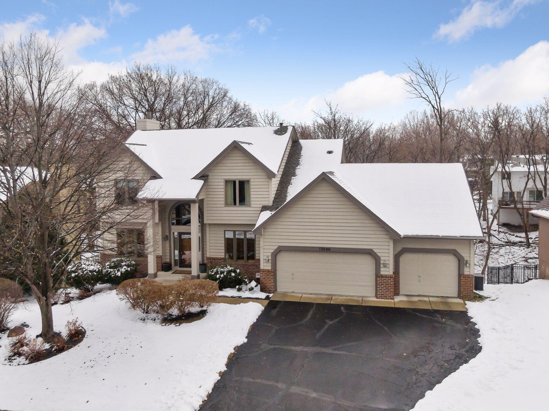 View of Residential at 13606 Glasgow Lane, Apple Valley MN 55124, Apple Valley - Mike Wilen | Minnesota Team Real Estate
