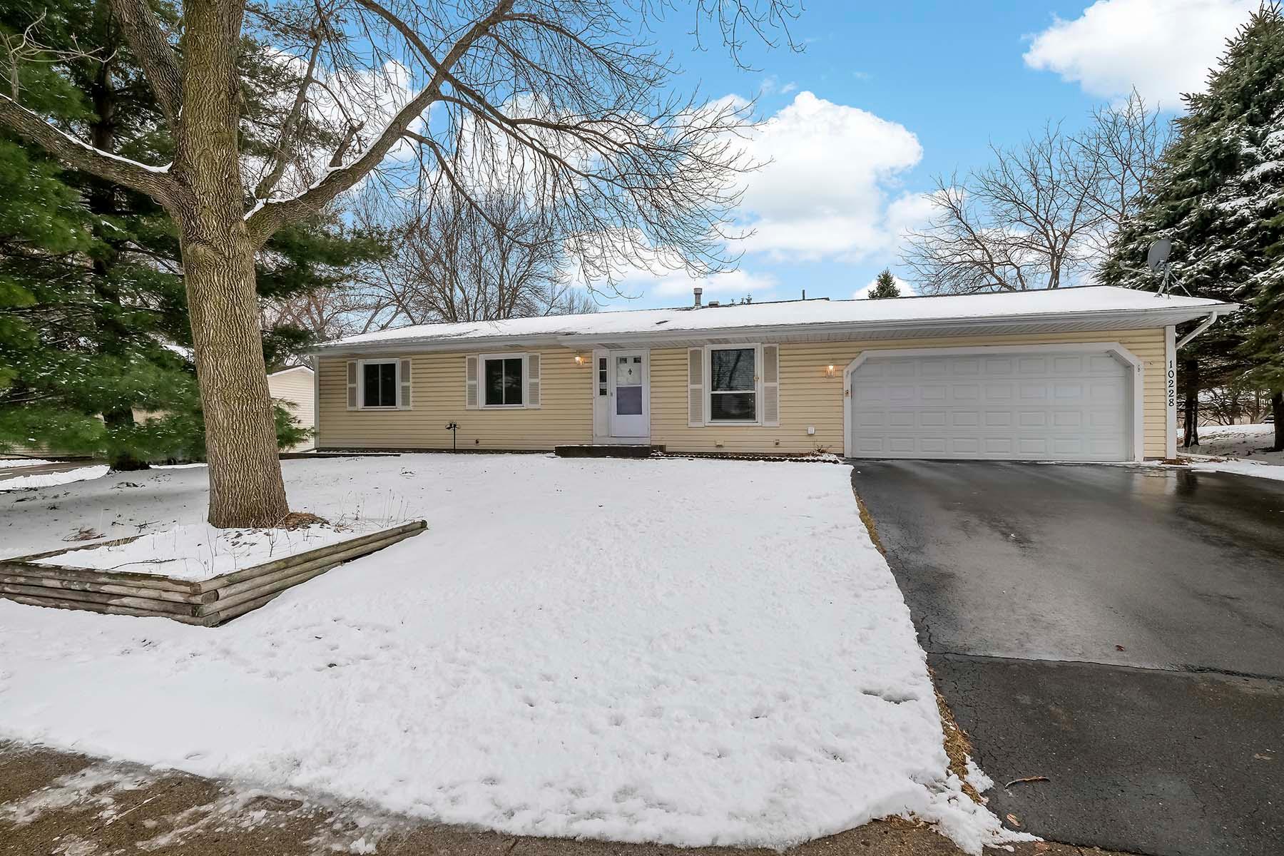 View of Residential at 10228 Mooer Lane, Eden Prairie MN 55347, Eden Prairie - Mike Wilen | Minnesota Team Real Estate