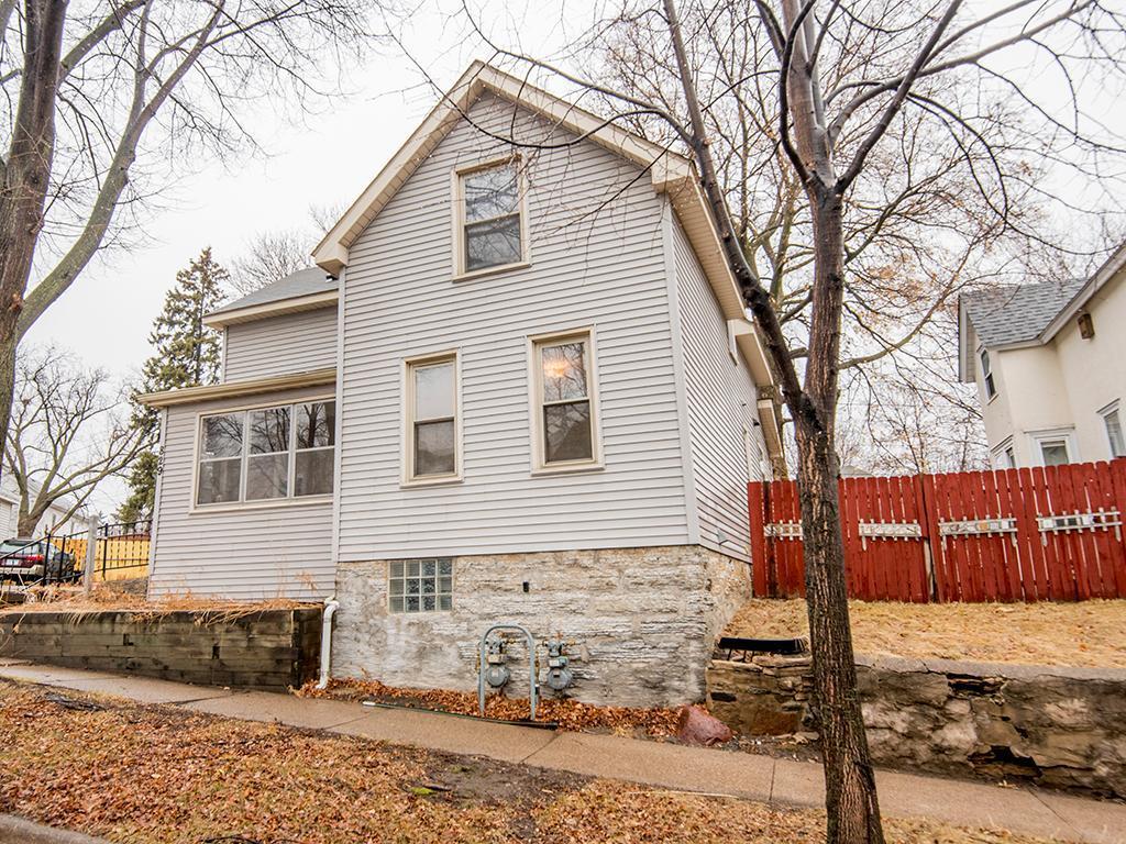 View of Residential Income at 829 Fremont Avenue, Saint Paul MN 55106, Saint Paul - Mike Wilen | Minnesota Team Real Estate