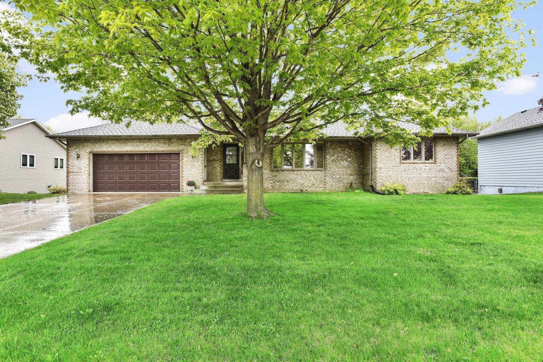 View of Residential at 104 Meadowlark Road, Saint Michael MN 55376, Saint Michael - Mike Wilen | Minnesota Team Real Estate